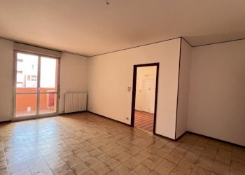 Trilocale Imola - foto 2