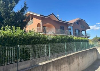 Mansarda Via Leonardo Da Vinci, Bruino - foto 1