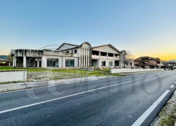 Foto 1 - Stabile - Palazzo Via Valle, Arce - foto 1