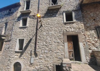 Foto 1 - Stabile - Palazzo via drelle
 
27, Vallecorsa - foto 1