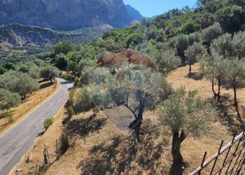 ULIVETO - Casa indipendente Contrada Fere
 
snc, Alcara Li Fusi - foto 1