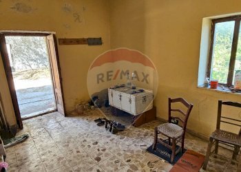 INGRESSO/SOGGIORNO - Casa indipendente Contrada Fere
 
snc, Alcara Li Fusi - foto 8