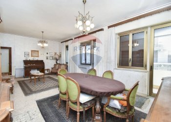 Sala da pranzo - Appartamento Via Fimia
 
18, Catania - foto 1