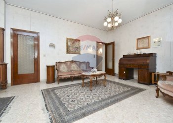 Soggiorno - Appartamento Via Fimia
 
18, Catania - foto 10