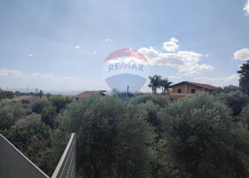Edificio all\'aperto - Terreno agricolo Contrada San Lazzaro
snc, Paterno - foto 9