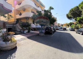 Via Erice dir Mare - Box Via Erice
 
24, Giardini-Naxos - foto 3