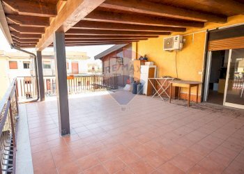 Terrazza - Bilocale Via Porticato
 
2, Giardini-Naxos - foto 3