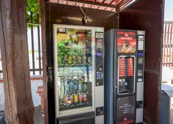 Edificio all\'aperto - Bilocale Via Porticato
 
2, Giardini-Naxos - foto 21