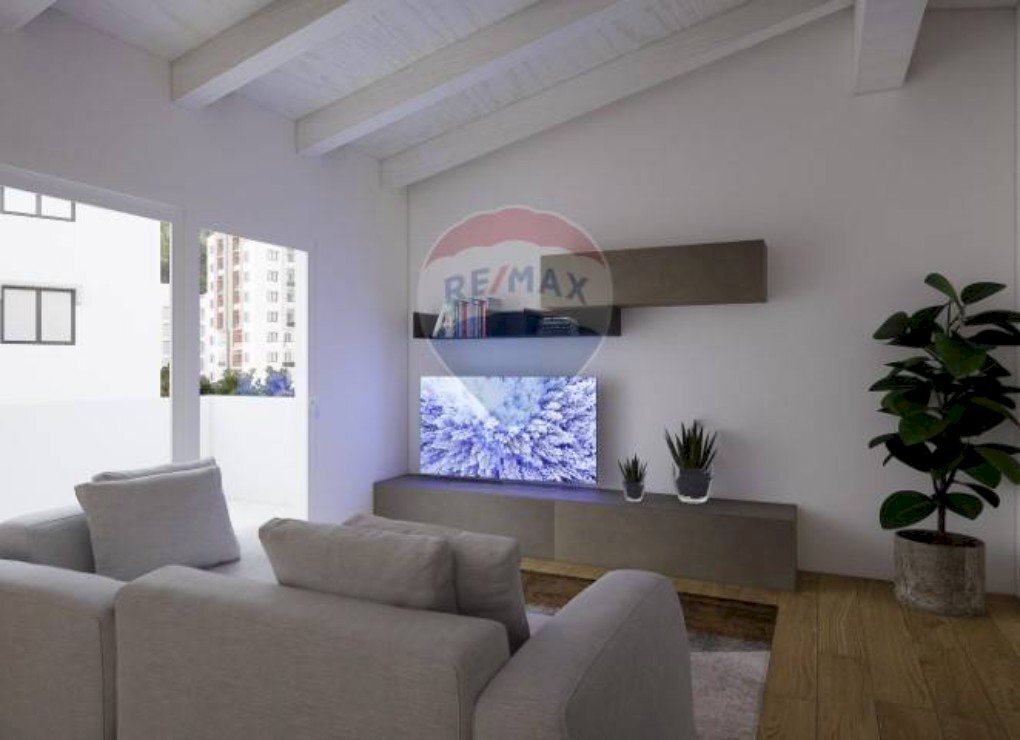 Soggiorno - Three-room apartment VIA ROMA
29, Grumello del Monte - photo 2