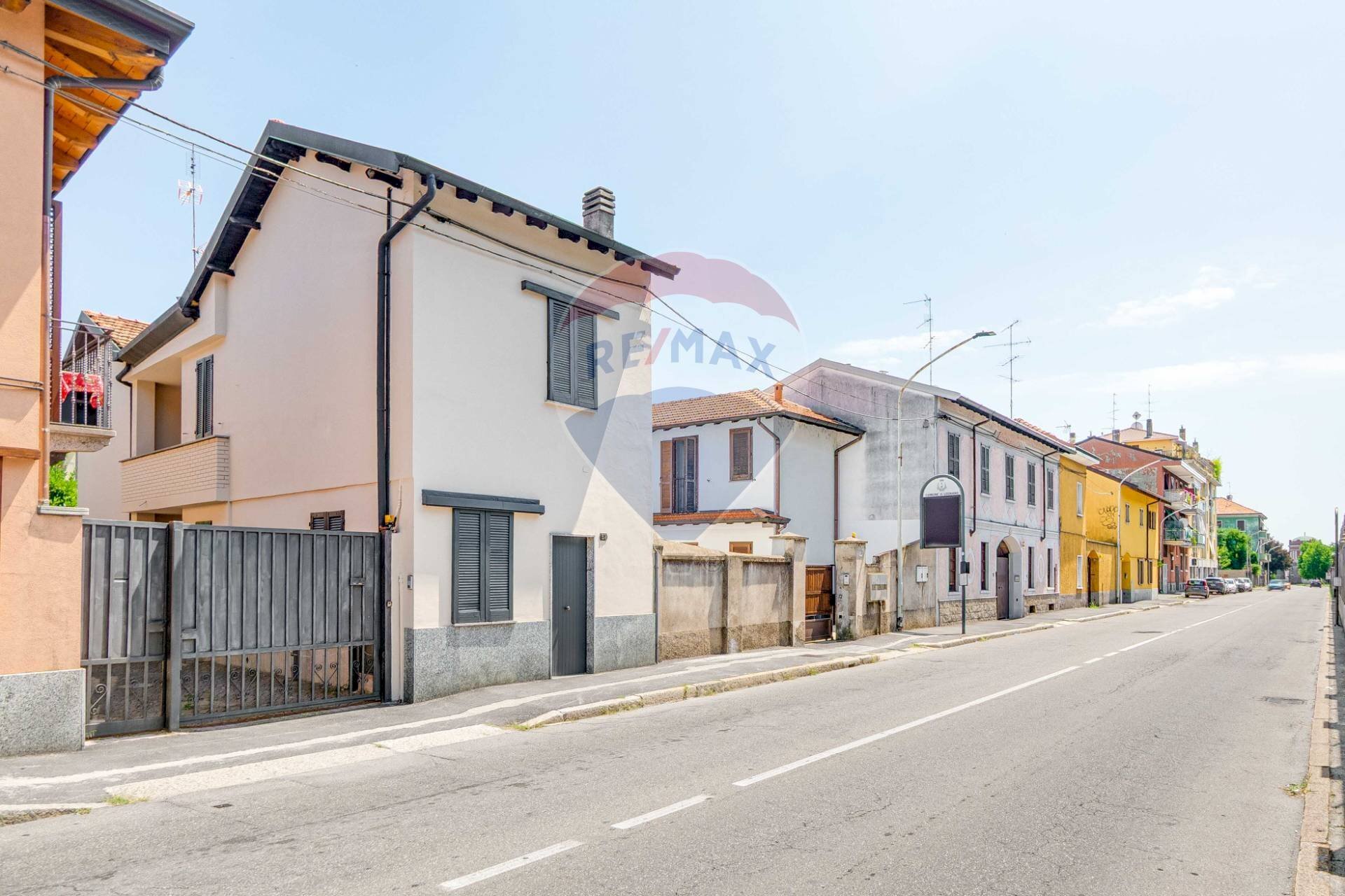 Edificio all\'aperto - Independent house Via Alberto da Giussano
 
57, Legnano - photo 2