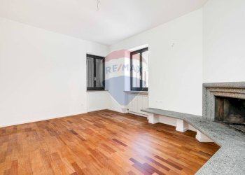 Soggiorno - Casa indipendente Via Alberto da Giussano
 
57, Legnano - foto 4