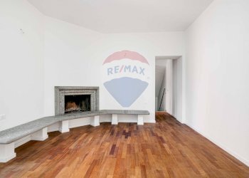 Soggiorno - Casa indipendente Via Alberto da Giussano
 
57, Legnano - foto 10