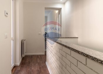 Hall / corridoio - Casa indipendente Via Alberto da Giussano
 
57, Legnano - foto 17