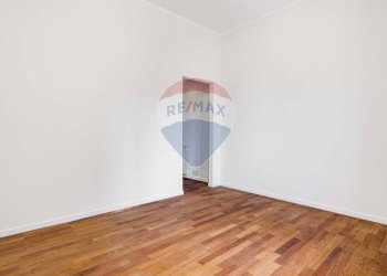 Stanza vuota - Casa indipendente Via Alberto da Giussano
 
57, Legnano - foto 28