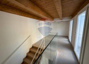 Scale - Trilocale Via Ettore Giovinale
50, Roma - foto 11