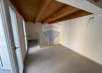 Stanza vuota - Trilocale Via Ettore Giovinale
50, Roma - foto 13