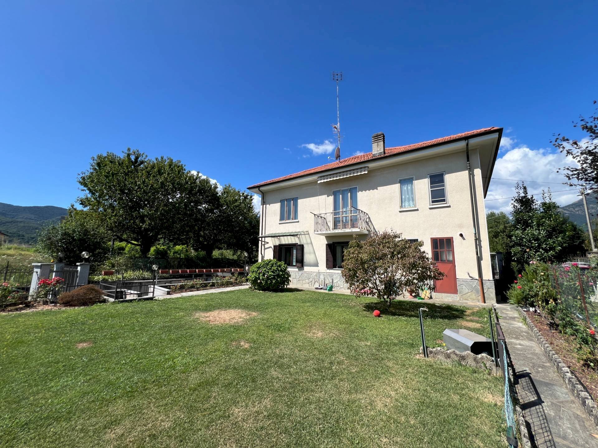 Foto 1 - Villa Luserna San Giovanni - foto 1