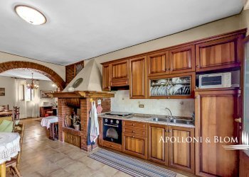 Villa Unifamiliare Via Pietro Vannucci, 95, Città della Pieve - foto 2