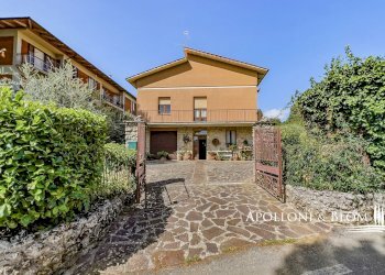 Villa Unifamiliare Via Pietro Vannucci, 95, Città della Pieve - foto 1
