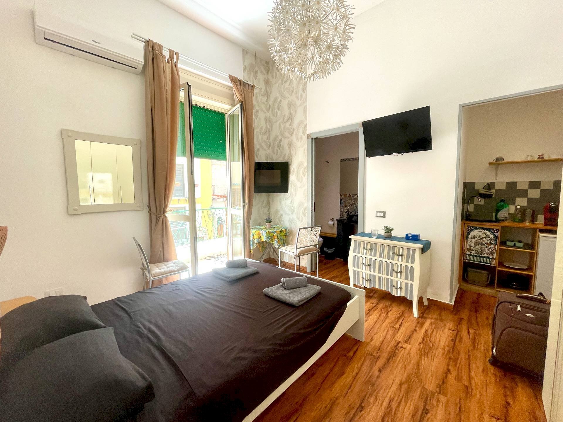 Foto 2 - Quadrilocale via sedie volanti
 
23, Palermo - foto 2