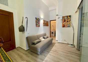 Foto 23 - Quadrilocale via sedie volanti
 
23, Palermo - foto 23