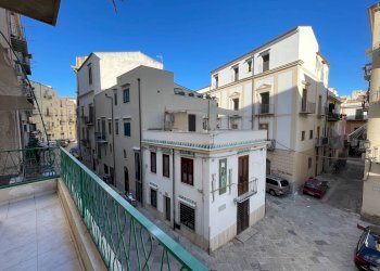 Foto 37 - Quadrilocale via sedie volanti
 
23, Palermo - foto 37
