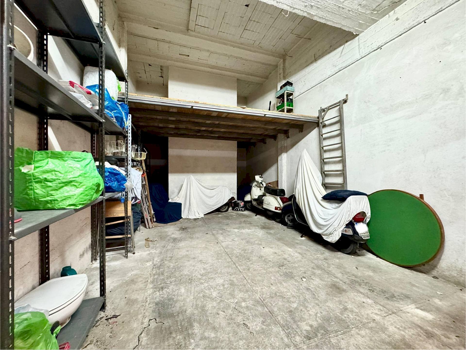 Foto 2 - Box Via Liberta'
 
54/A, Palermo - photo 2