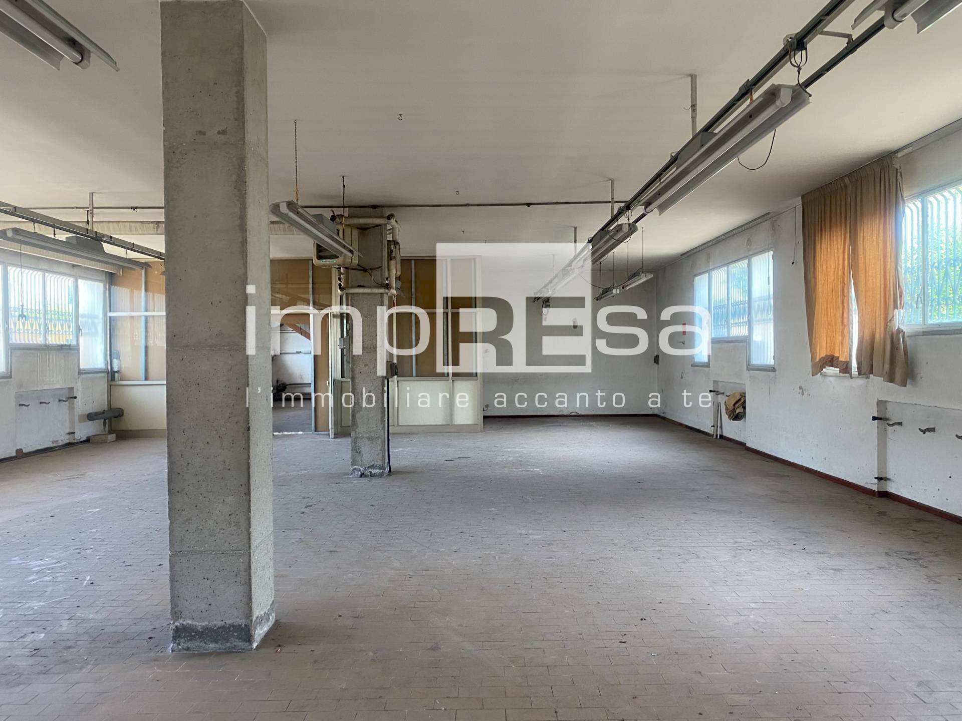 Foto 1 - Warehouse via Biban, Carbonera - photo 1