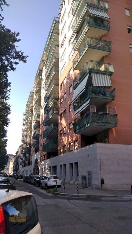 Facciata - Box via Varallo, 3A, Torino - foto 3