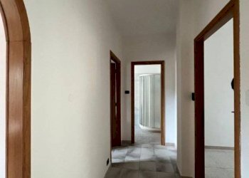 Ingresso - Quadrilocale via Giuseppe Malan, 20, Luserna San Giovanni - foto 2