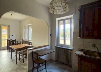 Cucina - Quadrilocale via Giuseppe Malan, 20, Luserna San Giovanni - foto 4