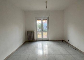 Camera da letto - Quadrilocale via Giuseppe Malan, 20, Luserna San Giovanni - foto 10