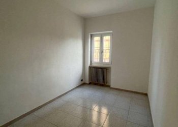 Camera da letto - Quadrilocale via Giuseppe Malan, 20, Luserna San Giovanni - foto 11