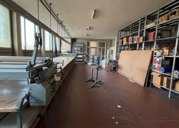 Interno non residenziale - Stabile - Palazzo via Tonale, 10, Samarate - foto 23