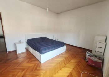 Camera da letto - Two-room apartment via Nemorense, 188, Roma - photo 1