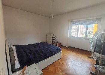 Camera da letto - Two-room apartment via Nemorense, 188, Roma - photo 9