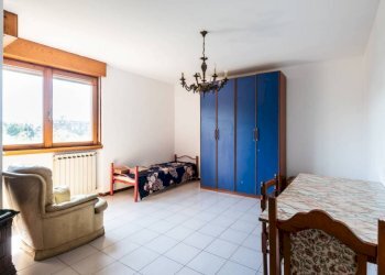 Three-room apartment Bergamo - photo 2