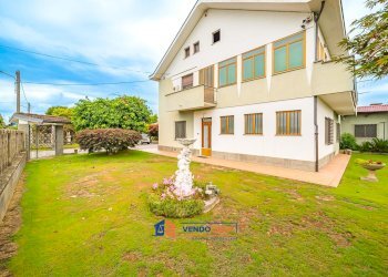 Independent house Casalgrasso - photo 3