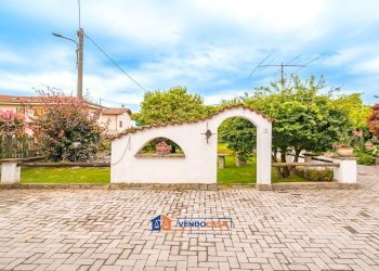 Independent house Casalgrasso - photo 5