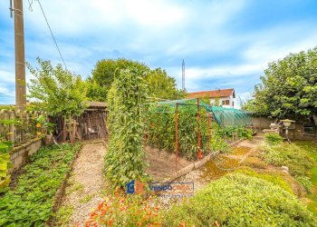 Independent house Casalgrasso - photo 13