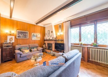 Independent house Casalgrasso - photo 18