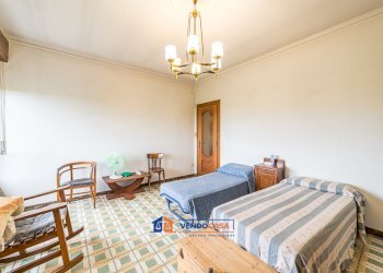 Independent house Casalgrasso - photo 27