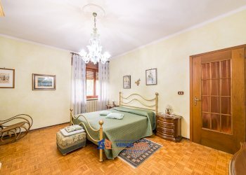 Independent house Casalgrasso - photo 41