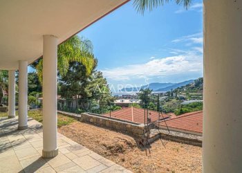 Villa Bordighera - foto 1