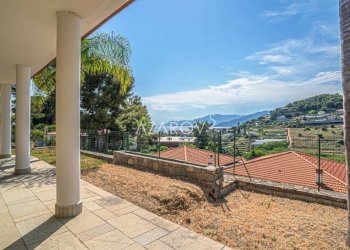 Villa Bordighera - foto 1