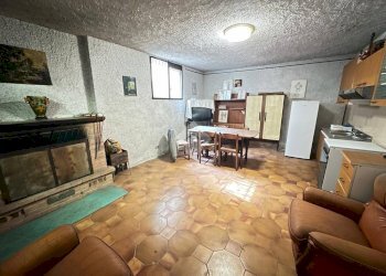 Portion of a house Via F. Cervi, Pozzo d'Adda - photo 25