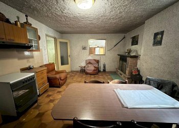 Portion of a house Via F. Cervi, Pozzo d'Adda - photo 26