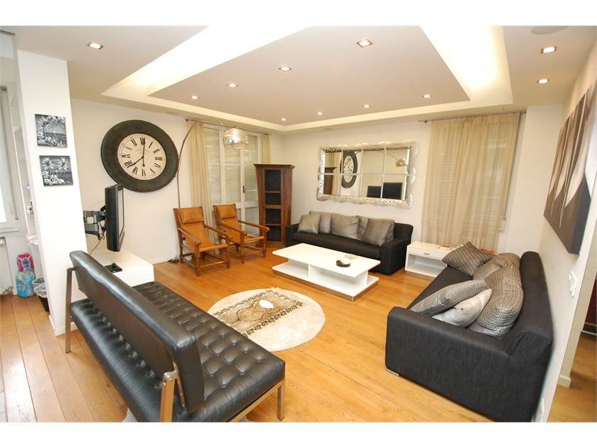 Three-room apartment Modena - photo 3