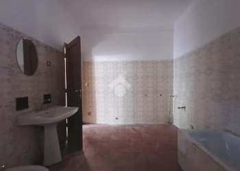 Four-room apartment Via XXV aprile, Mignanego - photo 32
