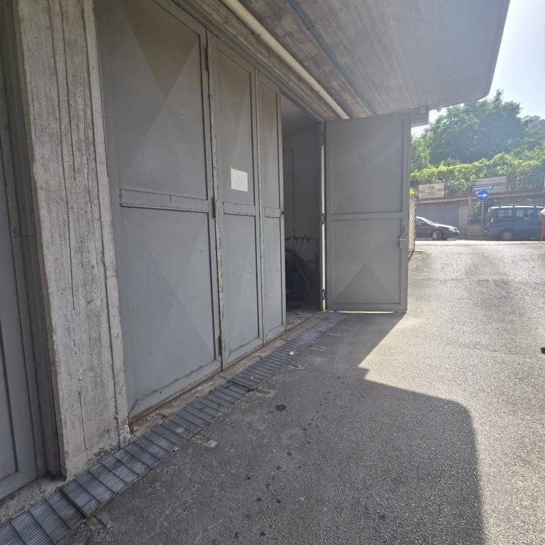 Warehouse via Sant'Elia, Roccapiemonte - photo 2